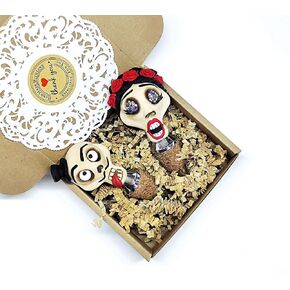 Wedding wine bottle stopper Gift Sugar Skull Set of 2 pcs House warming gift new home for Men and Women Day of the Dead Dia de los Muertos cute Skeleton Hallowmas presents Christmas