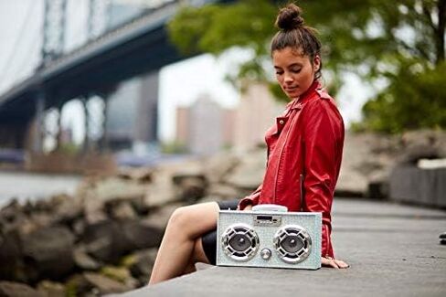 حزمة Wireless Express Bling - صندوق Boombox صغير LED مع راديو وبلوتوث - ميكروفون كاريوكي وسماعات فوق الأذن مع بلوتوث - حزمة سماعات ميكروفون الراديو in Kuwait