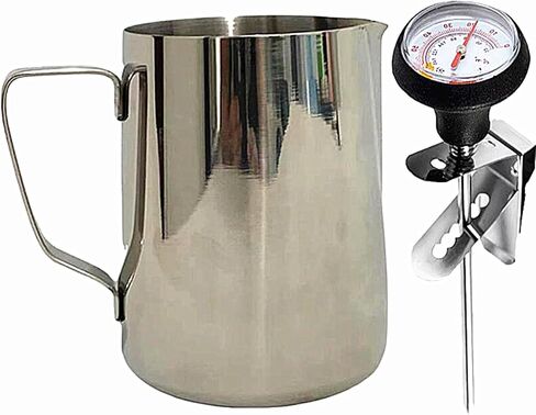 إبريق رغوة الحليب للقهوة، إبريق تبخير باريستا (21 أونصة مع قلم ميزان الحرارة) in Kuwait
