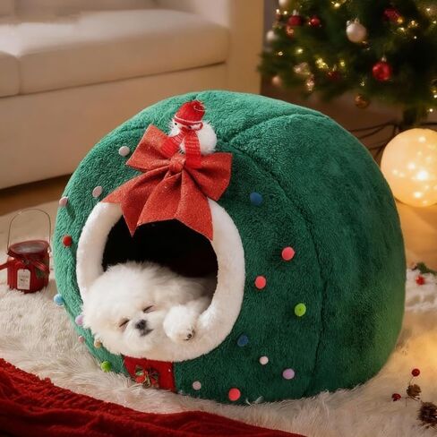 بيت كلب صغير داخلي، سرير كلب صغير لعيد الميلاد، سرير كهف للقطط في عيد الميلاد، خيمة للقطط مع وسادة قابلة للإزالة، سرير للحيوانات الأليفة لعيد الميلاد للكلاب الصغيرة (أخضر، صغير - 13.7 × 13.7 × 16 بوصة) in Kuwait