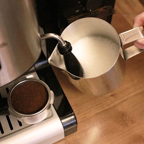 900ml Stainless Steel Milk Frothing Pitcher with Measurement Marks, 32oz Steaming Pitcher for Coffee, Cappuccino, Latte Art Milk Jug Cup for Home & Professional Use (1) in Kuwait