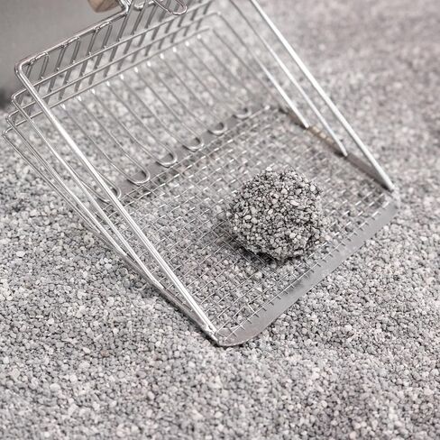 CLR2000A Unscented Premium Clumping Bentonite Clay Cat Litter w/Activated Charcoal, Natural Odor Control, 99% Dust-Free, 18.7 LBS in Saudi Arabia