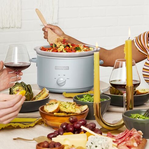 Crock-Pot Small 2 Quart Round Manual Slow Cooker, Black (SCR200-B) in Saudi Arabia