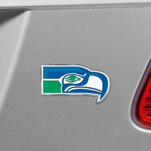 FANMATS 60459 Kansas City Chiefs شعار ملون منقوش من الألومنيوم شديد التحمل، ملصق شعار تلقائي in Saudi Arabia