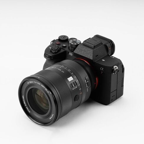 فيلتروكس عدسة برايم باطار كامل بتركيز تلقائي مقاس 35 ملم f/1.8 F1.8 STM لسوني FE-Mount A7II A7III A7RIII A7SIII A7II A7RIV A9 A6600 A6500 A6400 A6300 A6100 A6000 A5100 7III A7III A7RIII A7RIV A7SIII in Saudi Arabia