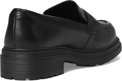 Clarks Women's Orinoco 3 Edge Loafer in Saudi Arabia