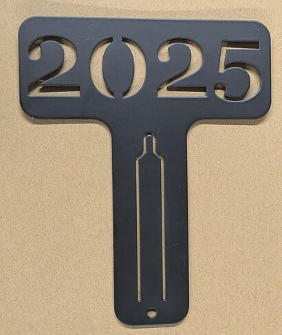 2023 2022 Year Metal European Mount Deer Skull Hanger Bracket Hook (2022) in Kuwait