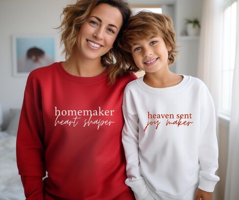 سويت شيرت Homemaker Mommy and Me، سويت شيرت لطيف متطابق للأم والابنة، سترة متطابقة للأم والابن، ملابس عائلية بأكمام طويلة وياقة مستديرة، عيد ميلاد، للبقاء في المنزل أمي. متعدد الألوان in Saudi Arabia