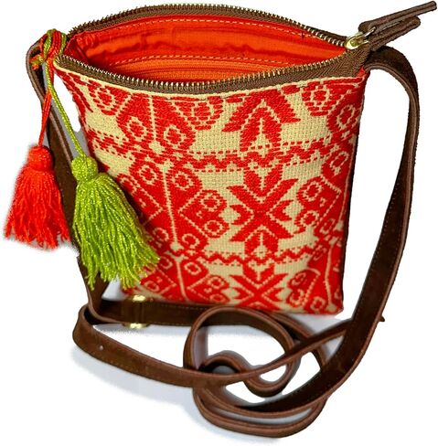 Crossbody "Angelica", made by Jühue Artesanal, Made in Mexico, Black bag, handembroidery, unique piece, Embroidered bag, Mexican embroidery, Handmade, Suede Crossbody, Crossbody embroidery in Saudi Arabia
