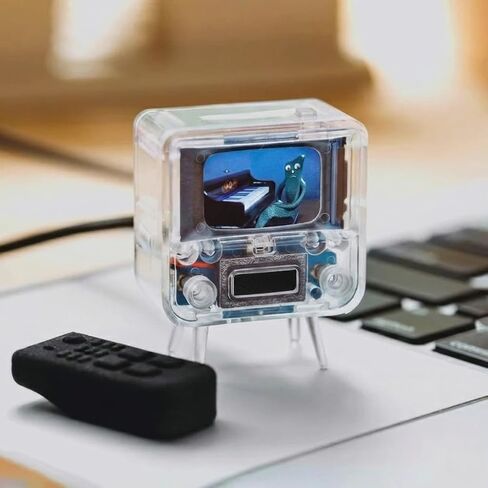 TinyTV 2 - تلفزيون ريترو محمول مع مقابض دوارة عاملة - قم بتحميل مقاطع الفيديو الخاصة بك بسهولة عبر USB على تلفزيونك الصغير (واضح) in Saudi Arabia