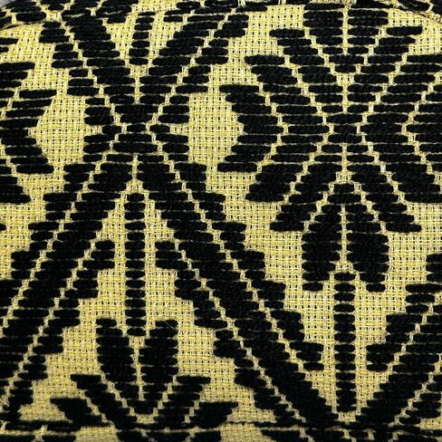 Makeup bag "Rosalia", made by Jühue Artesanal, artisan makeup bag made in Mexico, Black makeup bag, Hand embroidery, Embroidered makeup bag, Mexican embroidery, Handmade, Bag for cosmetics. in Saudi Arabia