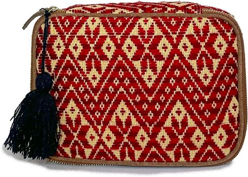 Toiletry bag "Belinda", made by Jühue Artesanal, Handmade toiletry bag made in Mexico, Red toiletry bag, Hand embroidery, Embroidery toiletry bag, Mexican embroidery, Embroidered toiletry bag in Saudi Arabia