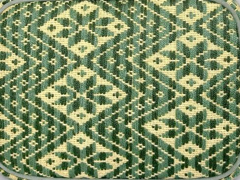 Toiletry bag "Belinda", made by Jühue Artesanal, Handmade toiletry bag made in Mexico, Green toiletry bag, Hand embroidery, Embroidery toiletry bag, Mexican embroidery, Embroidered toiletry bag in Saudi Arabia