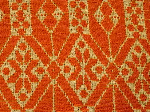 Passport holder "Nazaria", made by Jühue Artesanal, Yellow Passport holder, Hand embroidery, Unique piece, Embroidered passport holder, Mexican embroidery, Made in Mexico, Handmade in Saudi Arabia