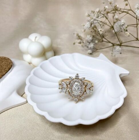 Silvart 2 Ct Oval Cut Cluster Diamond Halo Vintage Style Cocktail Engagement Ring For Women 14K Yellow Gold Plated Bridal Cocktail Wedding Ring 925 Sterling Silver Handmade Lovely Christmas Jewelry in Saudi Arabia