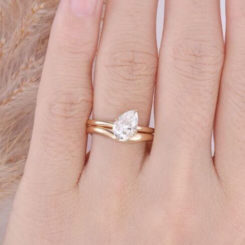 SilverQ 1.50 Ct Pear Cut Diamond Dainty Solitaire Women Bridal Engagement Ring Set 14K Yellow Gold Plated Minimalist curved Wedding Band Set 925 Sterling Silver Handmade Simple Stacking Jewelry Set in Saudi Arabia