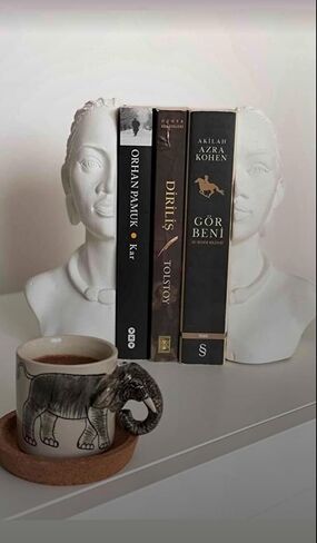African Local Woman Statue, Book Support, Holder, Decorative Organizer, Bookends (GRANİT EFFECK) in Saudi Arabia