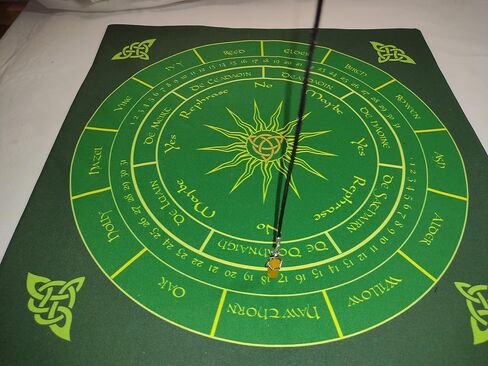 Tarot Accessory Set - Celtic Pentacle - Altar or Tarot Cloth with Matching Drawstring Bag - Divination Cloth or Casting Mat with Pouch in Saudi Arabia