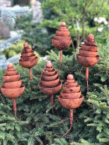Rusty flowers set of 6, Garden stakes garden decor, Metal garden decor, Metal yard art, Outdoor metal decor, Rusty metal garden sculpture in Saudi Arabia