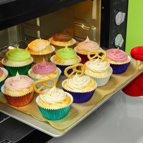 Gifbera Standard Gold Foil Cupcake Liners Wrappers Metallic Baking Cups, 200-Count in Saudi Arabia