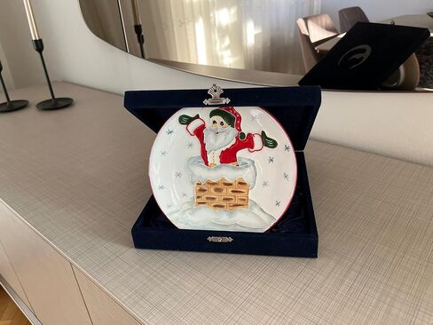 Anka Handcrafts - Christmas Home Decors – Santa in Chimney - Handmade & Handpainted Ceramic Plates with Unique Embossed Surface – w Navy Int. Velvet Case – Christmas for Homes 778 in Saudi Arabia