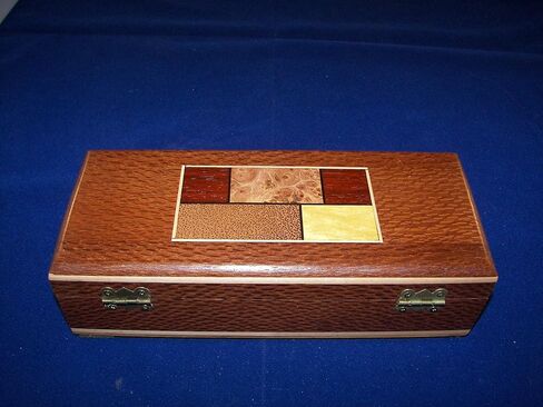 Fancy Jewelry/Valet/Keepsake Box [100_3214] in Saudi Arabia