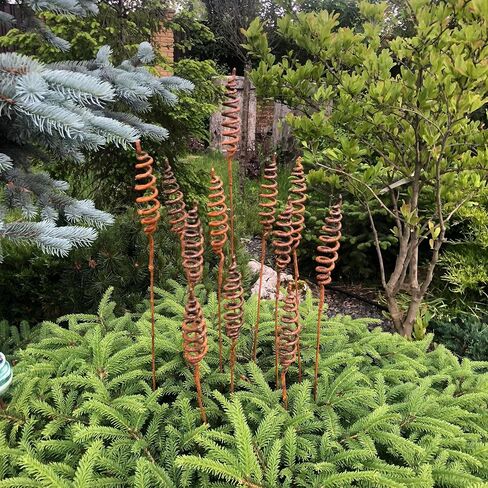 Rusty flowers set of 12, Flowers garden decor, Metal garden decor, metal yard art, outdoor metal decor, Rusty metal garden decor in Saudi Arabia