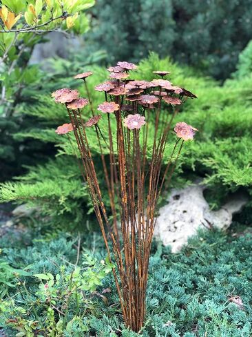Rusty flowers set of 40, Flowers garden decor, Metal garden decor, metal yard art, outdoor metal decor, Rusty metal garden decor in Saudi Arabia
