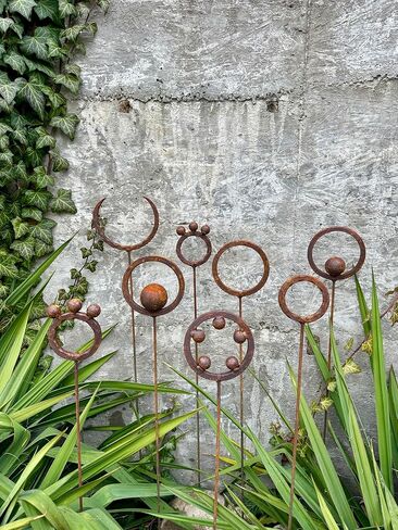 Rusty garden finials, Metal garden decor, metal yard art, outdoor metal decor, Rusty metal ring decor, Set of 8 Rusty Metal garden stakes in Saudi Arabia