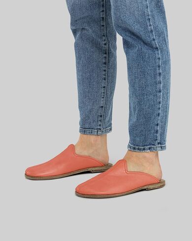 Pierre Loti Pomegranate Color Artisan Handcrafted Genuine Leather Grounding Barefoot Slipper For Men Wide Toe Box Flexible Sole Lightweight Breathable Eco-Friendly Grounding Minimalist Shoes in Saudi Arabia