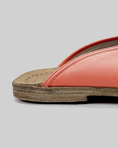 Pierre Loti Pomegranate Color Artisan Handcrafted Genuine Leather Grounding Barefoot Slipper For Men Wide Toe Box Flexible Sole Lightweight Breathable Eco-Friendly Grounding Minimalist Shoes in Saudi Arabia