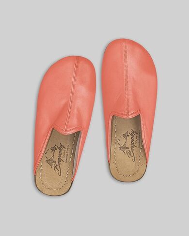 Pierre Loti Pomegranate Color Artisan Handcrafted Genuine Leather Grounding Barefoot Slipper For Men Wide Toe Box Flexible Sole Lightweight Breathable Eco-Friendly Grounding Minimalist Shoes in Saudi Arabia