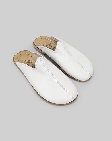 Pierre Loti White Color Artisan Handcrafted Genuine Leather Grounding Barefoot Slipper For Men Wide Toe Box Flexible Sole Lightweight Breathable Eco-Friendly Grounding Minimalist Shoes in Saudi Arabia