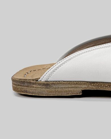 Pierre Loti White Color Artisan Handcrafted Genuine Leather Grounding Barefoot Slipper For Men Wide Toe Box Flexible Sole Lightweight Breathable Eco-Friendly Grounding Minimalist Shoes in Saudi Arabia