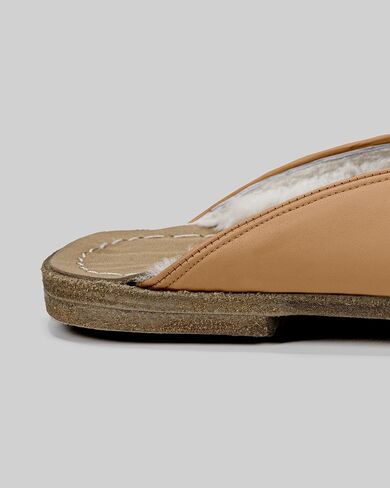Golden Horn Undyed Artisan Handcrafted Genuine Leather Grounding Barefoot Shearling Slipper For Men Wide Toe Box Flexible Sole Lightweight Breathable Eco-Friendly Grounding Minimalist Shoes in Saudi Arabia