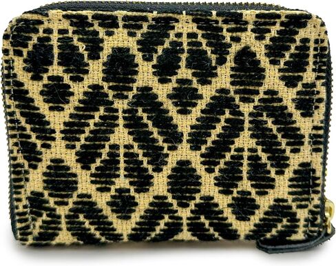 Wallet "Matilde", made by Jühue Artesanal, Handmade wallet made in Mexico, Black wallet, Hand embroidery, Unique piece, Embroidered wallet, Mexican embroidery, Made in Mexico, Handmade in Saudi Arabia