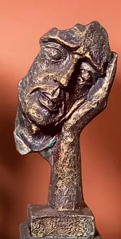 ديكور لم أسمع مصنوعًا يدويًا، نحت الوجه التجريدي، تمثال فن الصمت، ديكور تعبيرات الوجه (كائن-2) in Kuwait