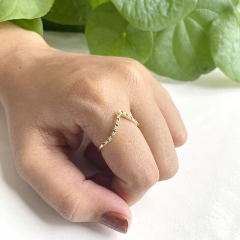 Alternate Green Emerald & White Diamond Matching Contour Chevron V Shape Ring For Women, 14k Gold Finish Green Emerald V Shape Anniversary Wedding Band in Saudi Arabia