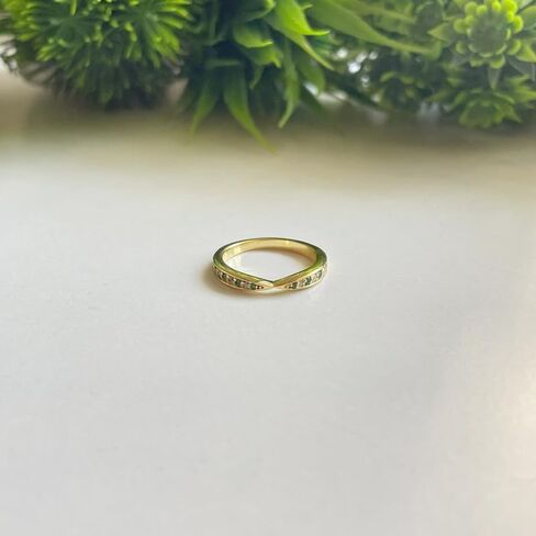 Alternate Green Emerald & White Diamond Contour Matching Wedding Band For Women, 14k Gold Finish Green Emerald Stackable Crossover Band, Anniversary Ring in Saudi Arabia