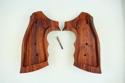 Handgun Grip for a Smith & Wesson (S&W) J frame with Square butt in Saudi Arabia