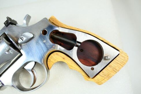 Handgun Grip for a Taurus medium/large frame square butt handgun in Saudi Arabia