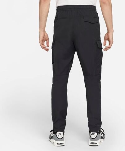 Nike Sportswear Men's Unlined Utility Cargo Pants in Saudi Arabia