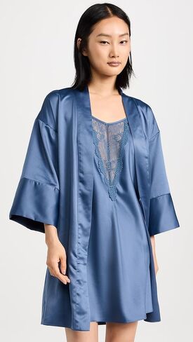 Flora Nikrooz Women's Sasha Slip in Kuwait