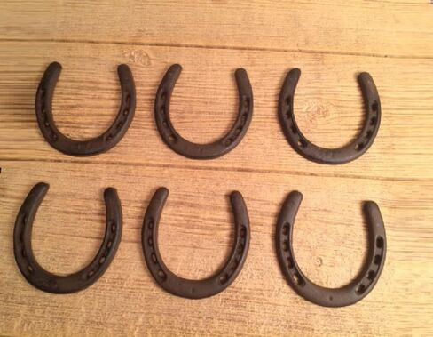 SIX Large Horse Shoes Rustic Cast Iron 5" tall by 4 3/4" wide 0170-05208 Cast Iron Rustic Accents Antique Vintage Decorative Home Improvement Pieces in Saudi Arabia