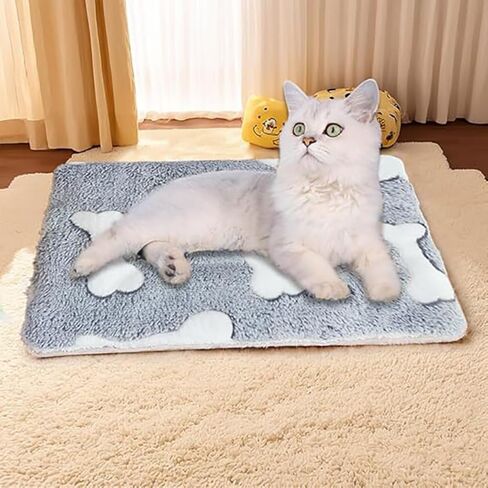 1 Cat and Dog Pet Placemat Thickened Plush and Cotton All Season Universal Bite Resistant Indoor Insulation - Gray in Saudi Arabia
