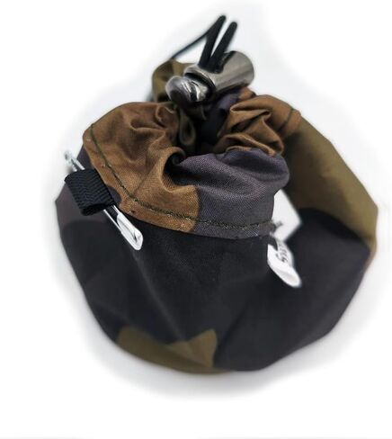 Dog Treat Pouch – Small Training Bag w/Pin Carabiner Clip, Drawstring Closure, Spill Proof, 1 Cup Capacity, Puppy Training Treats Holder, Dog Show Handler Accessory, Outdoor Walking Gear in Saudi Arabia