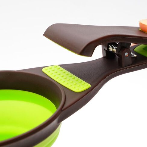 1pcs Green Dog Food Scoop & Bag Sealer Clip 2in1 - Collapsible Silicon, Dual-Purpose Measuring Spoon and Closure Clip for Dog Food Packaging, 118ml Capacity Green in Saudi Arabia