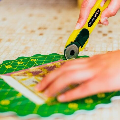 Omnigrid 45mm Pressure Sensitive Safety Rotary Cutter in Kuwait