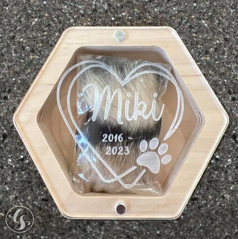 Personalized Pet Hair Keepsake Box for Dog and Cat Fur - Engraved Wood Memorial Box - Unique Customized Gift for Loss of Furry Friend Wooden (Light Diamond Clear Lid) in Saudi Arabia