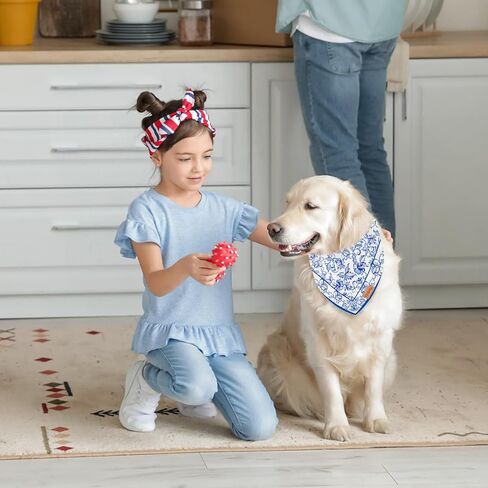Blue Floral Dog Bandana Pet Scarf Adjustable Puppy Neckerchief Vintage Chinoiserie Flower Dog Bib for Medium Large Cat Costume Accessories in Saudi Arabia